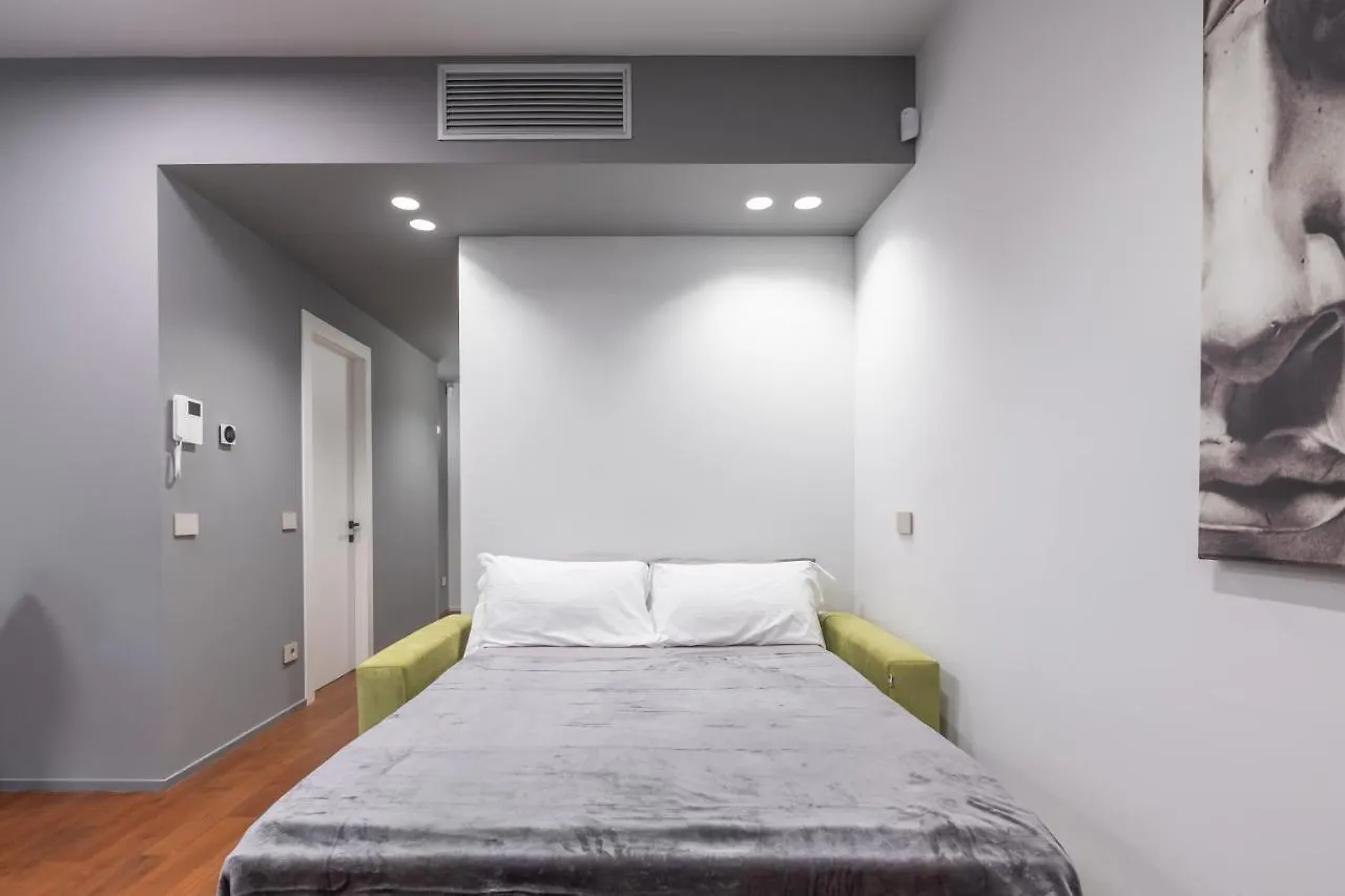 We Home - Broletto Boutique Milán Apartamento