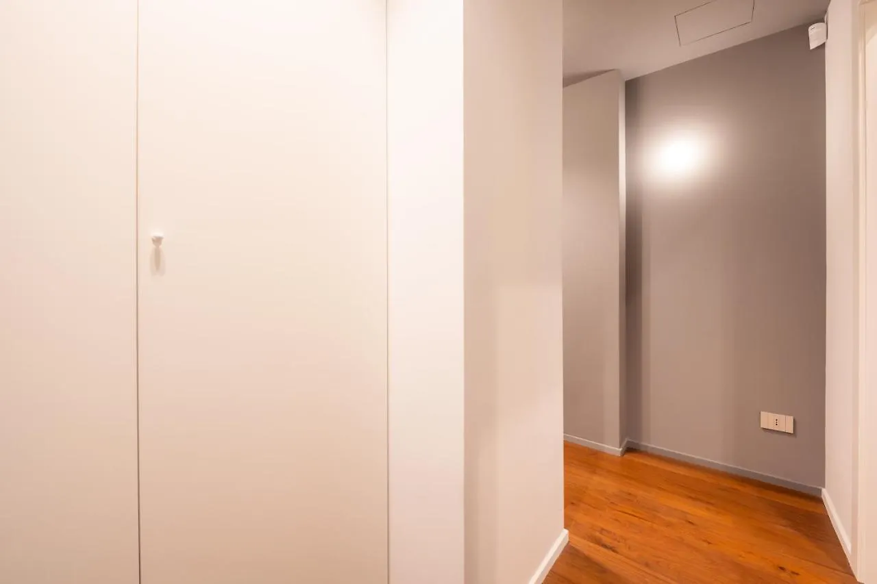 We Home - Broletto Boutique Milán Apartamento