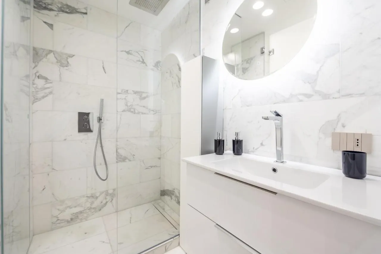 We Home - Broletto Boutique Milán Apartamento