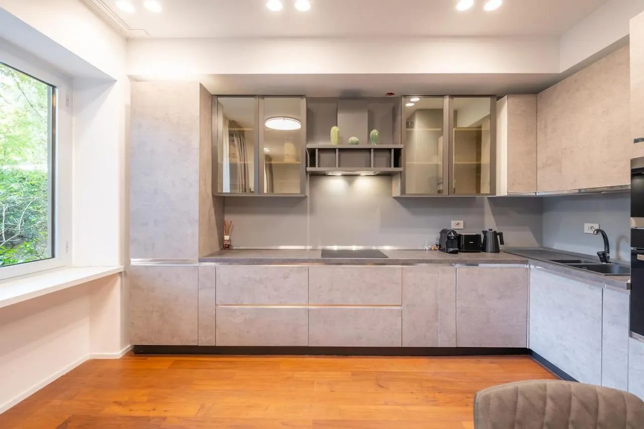 We Home - Broletto Boutique Milán Italia