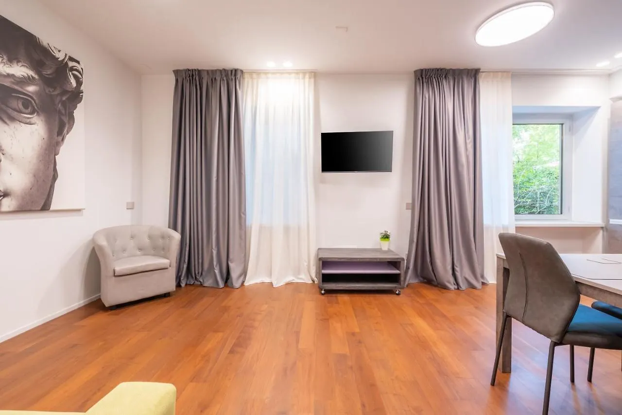 We Home - Broletto Boutique Milan 0*,  Italy